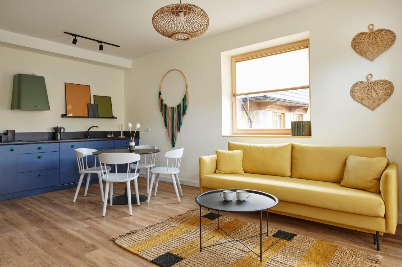 Apartment T9
