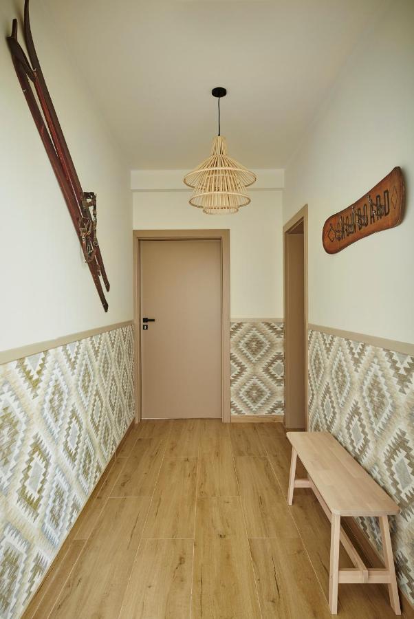 Apartment T9
